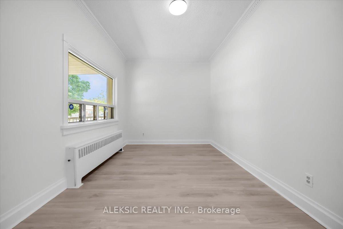 Photo 6 of 179 Thirtieth Street, Etobicoke, Alderwood — HOMEH