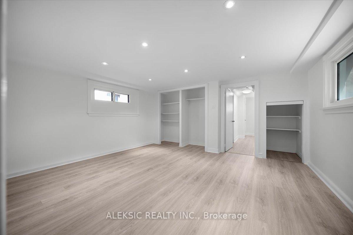Photo 25 of 179 Thirtieth Street, Etobicoke, Alderwood — HOMEH
