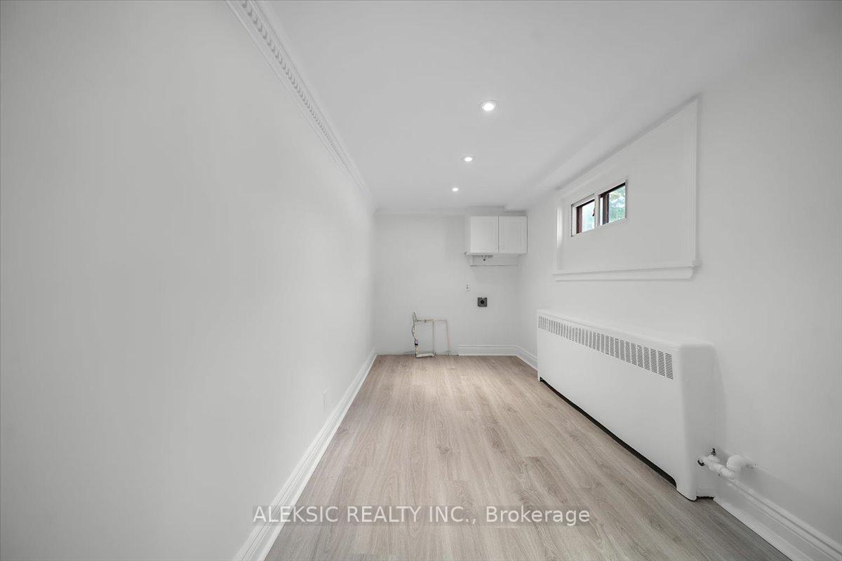 Photo 26 of 179 Thirtieth Street, Etobicoke, Alderwood — HOMEH