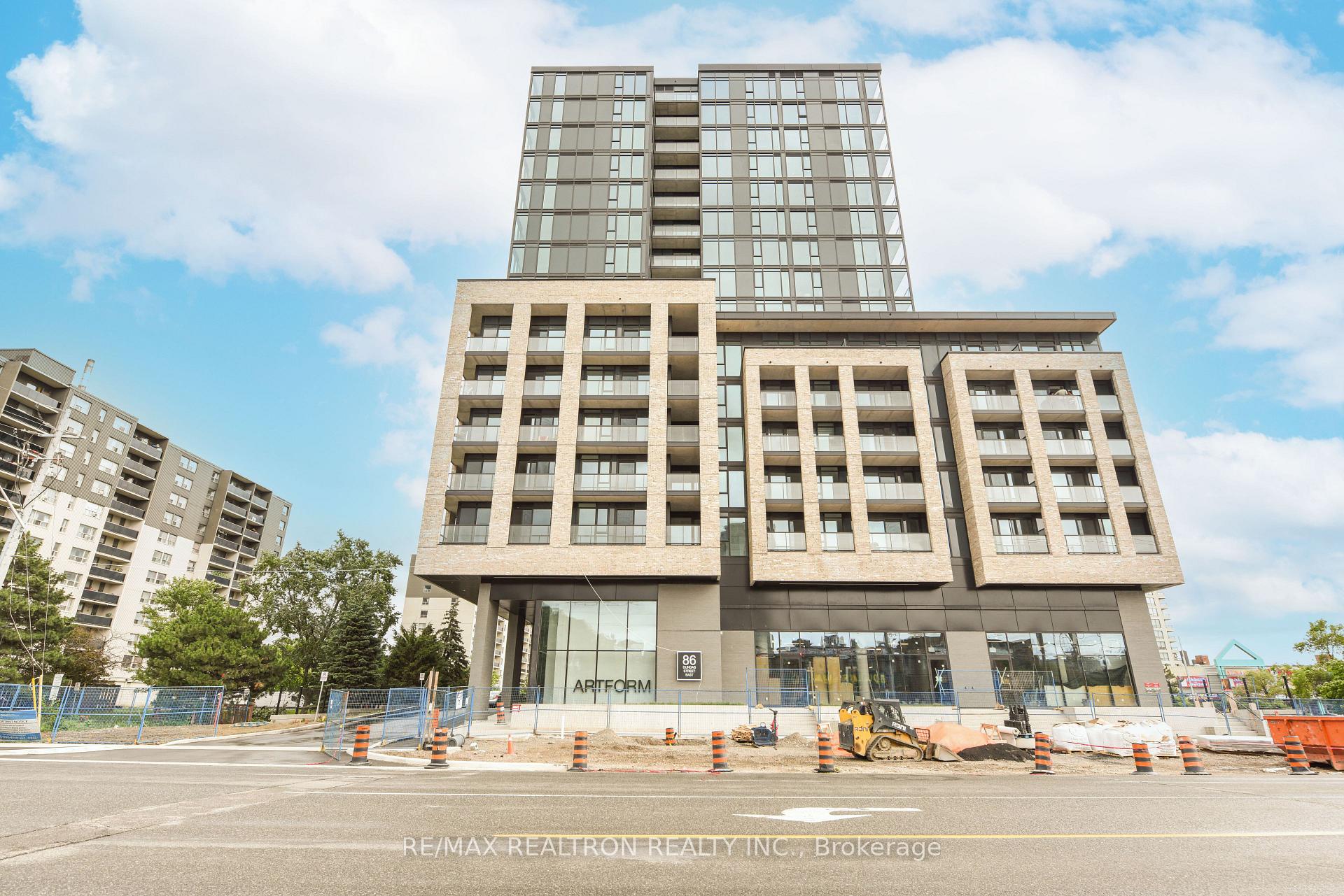 Photo of Unit 410, 86 Dundas Street E