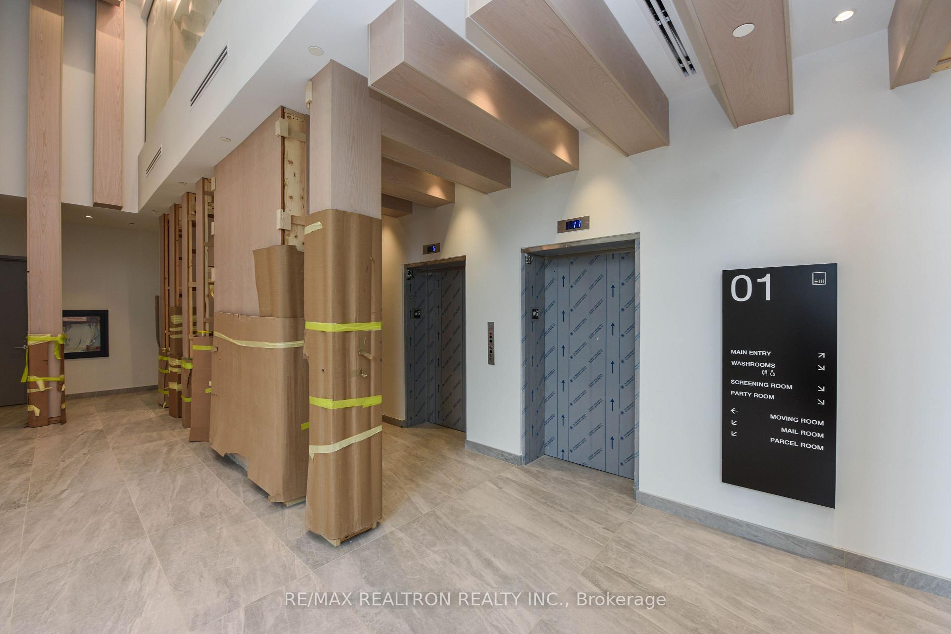 Photo 4 of Unit 410, 86 Dundas Street E, Mississauga, Cooksville — HOMEH