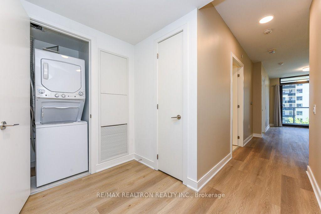 Photo 7 of Unit 410, 86 Dundas Street E, Mississauga, Cooksville — HOMEH