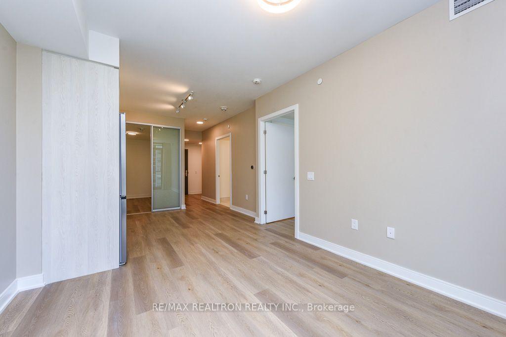 Photo 14 of Unit 410, 86 Dundas Street E, Mississauga, Cooksville — HOMEH