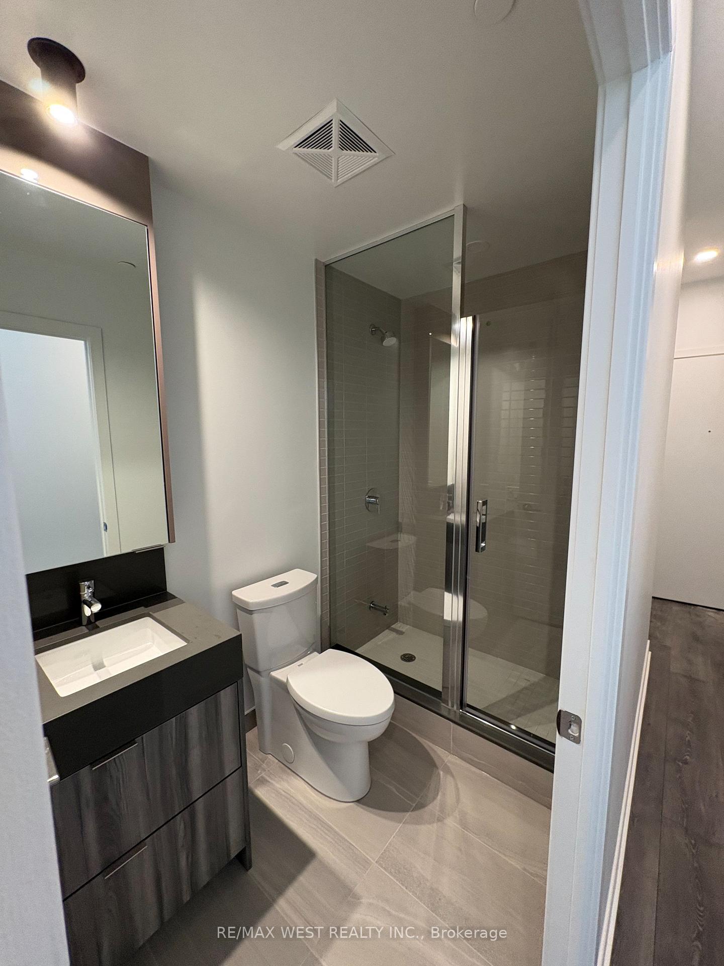 Photo 14 of Unit 2214, 6 Flavelle Trail, Vaughan, Steeles West Industrial — HOMEH