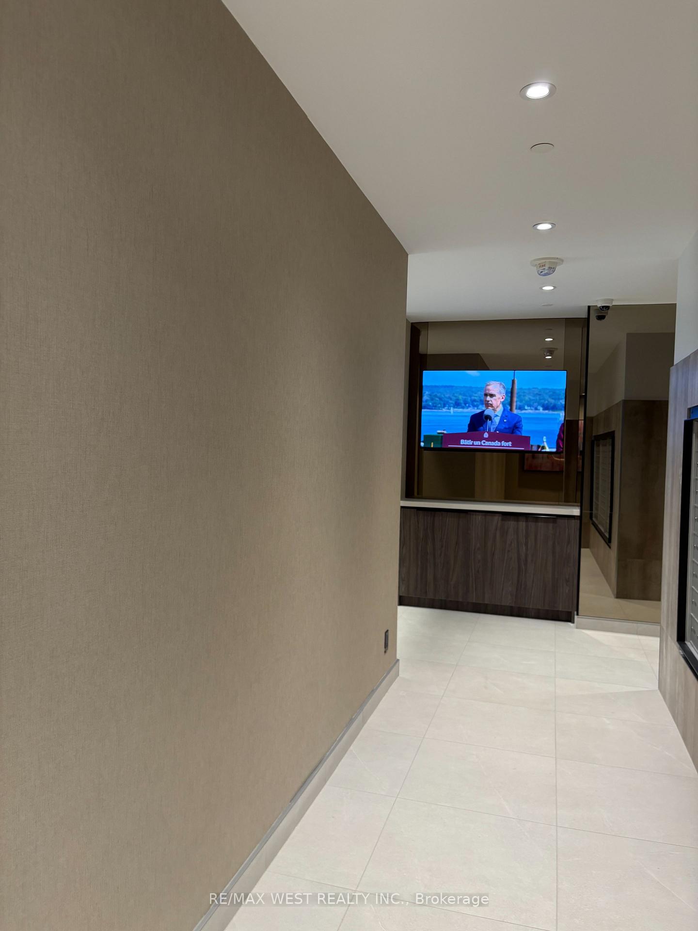 Photo 17 of Unit 2214, 6 Flavelle Trail, Vaughan, Steeles West Industrial — HOMEH
