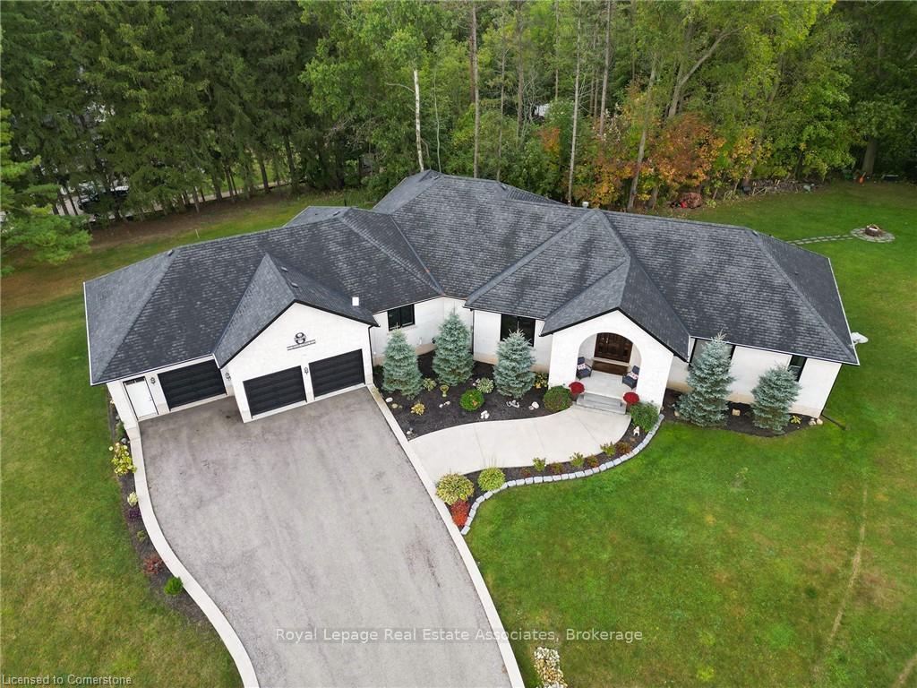 Photo 3 of Unit 8, 325 McLean School Road, Brant, South Dumfries — HOMEH