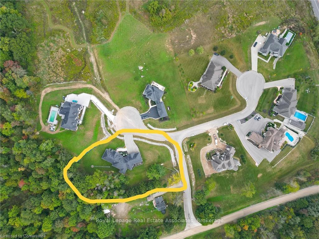 Photo 4 of Unit 8, 325 McLean School Road, Brant, South Dumfries — HOMEH