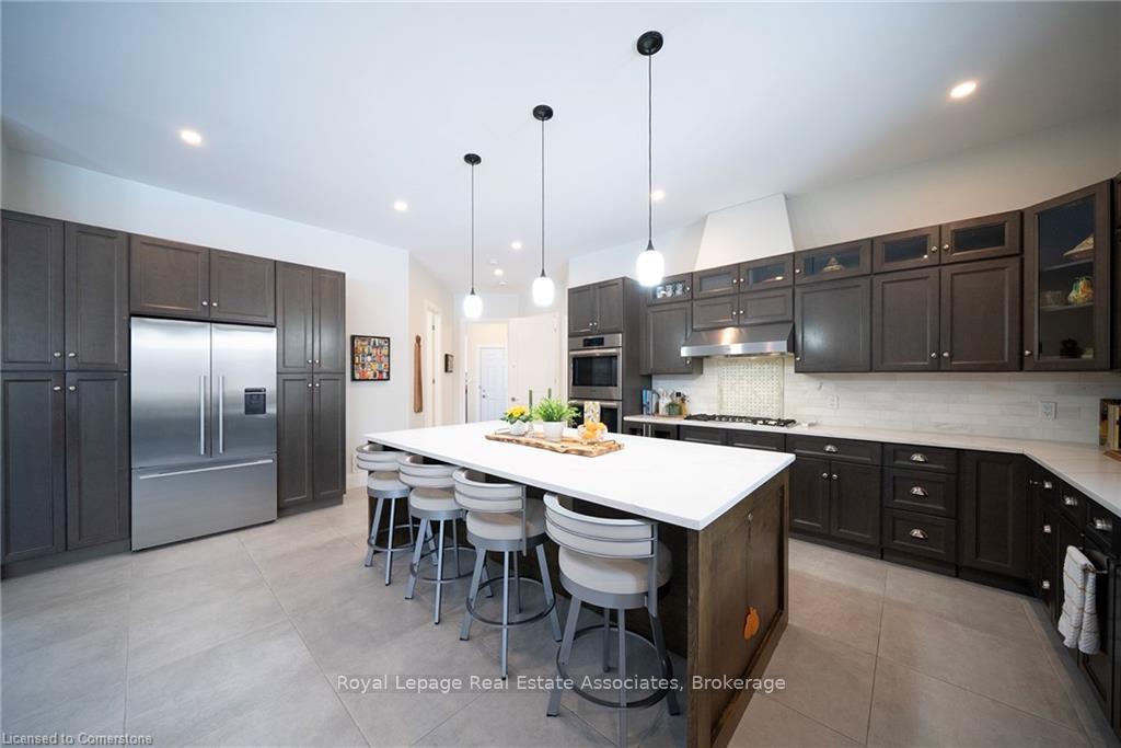 Photo 8 of Unit 8, 325 McLean School Road, Brant, South Dumfries — HOMEH