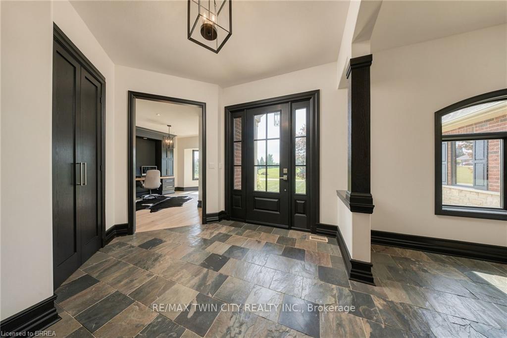 Photo 4 of 5 Tysons Way, Brant, Oakland — HOMEH