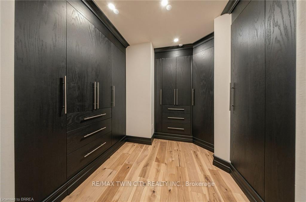 Photo 20 of 5 Tysons Way, Brant, Oakland — HOMEH