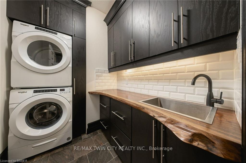 Photo 24 of 5 Tysons Way, Brant, Oakland — HOMEH