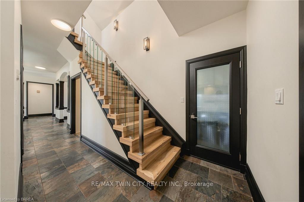 Photo 27 of 5 Tysons Way, Brant, Oakland — HOMEH