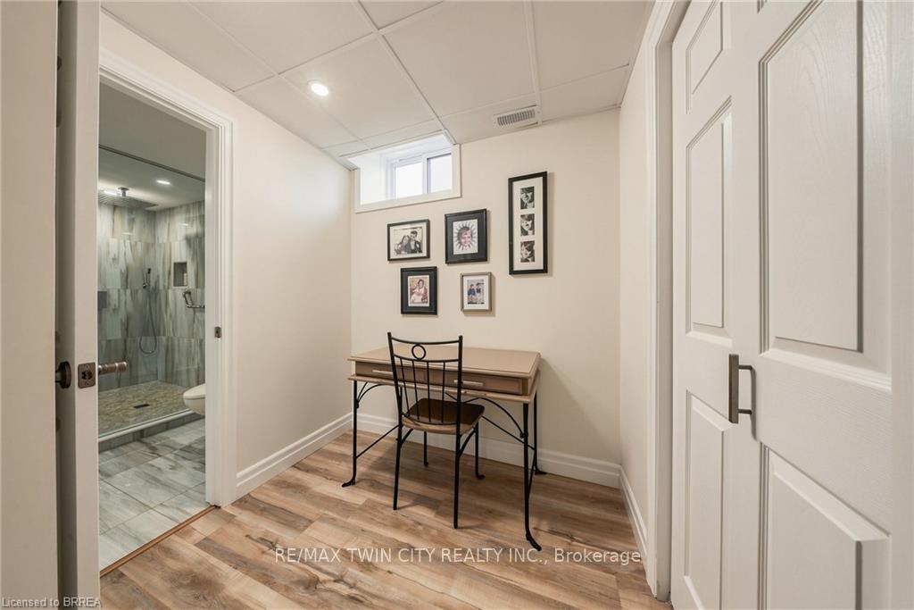 Photo 39 of 5 Tysons Way, Brant, Oakland — HOMEH