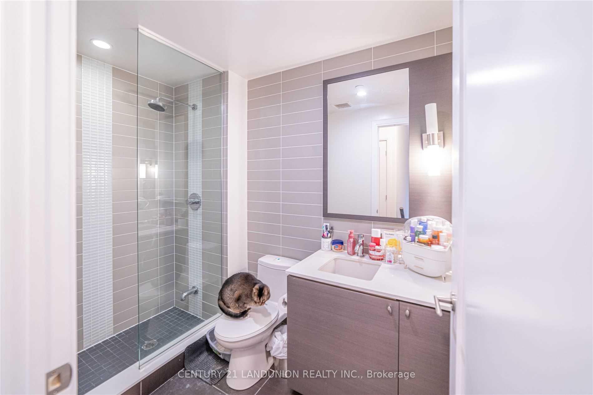 Photo 16 of Unit 1106, 55 Front Street E, Toronto, Waterfront Communities — HOMEH