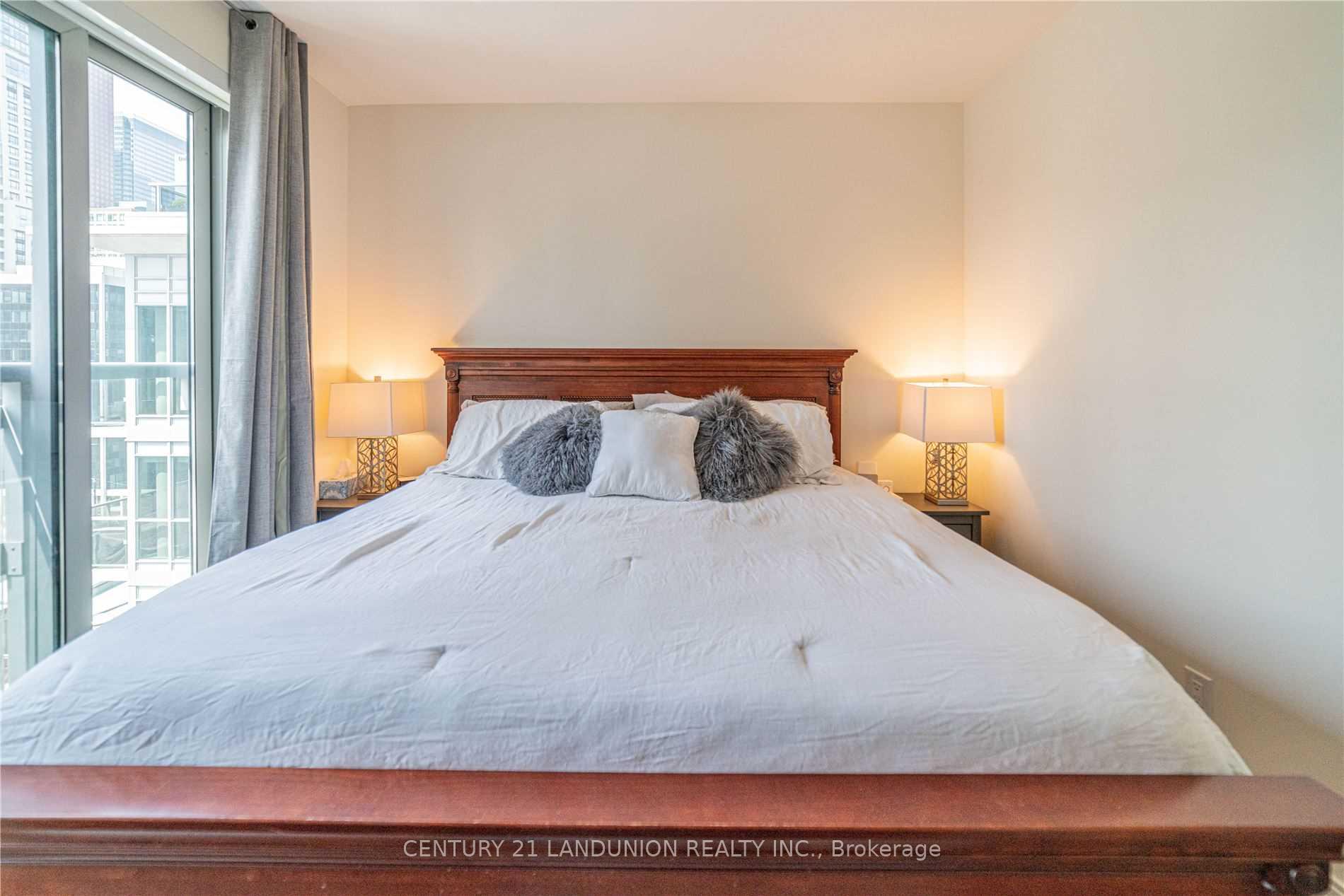 Photo 19 of Unit 1106, 55 Front Street E, Toronto, Waterfront Communities — HOMEH