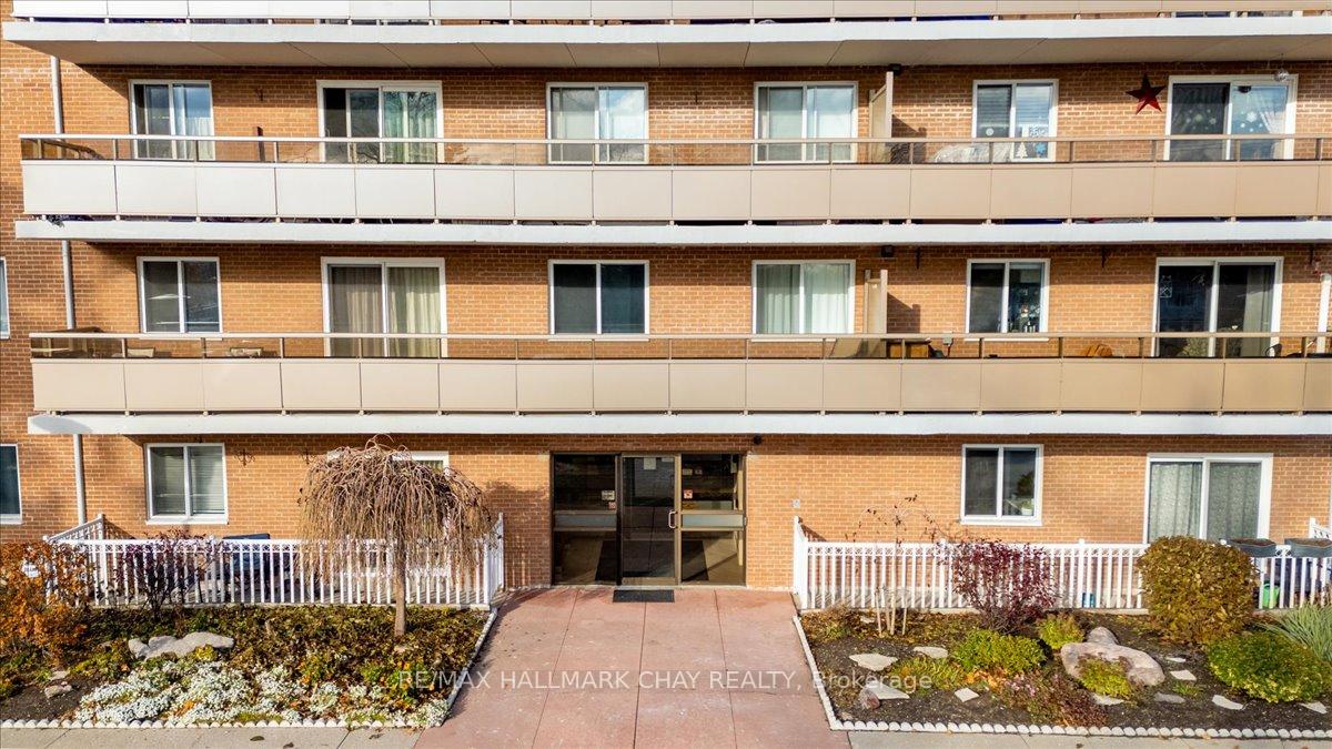 Photo 3 of Unit 706, 414 Blake Street, Barrie, Codrington — HOMEH