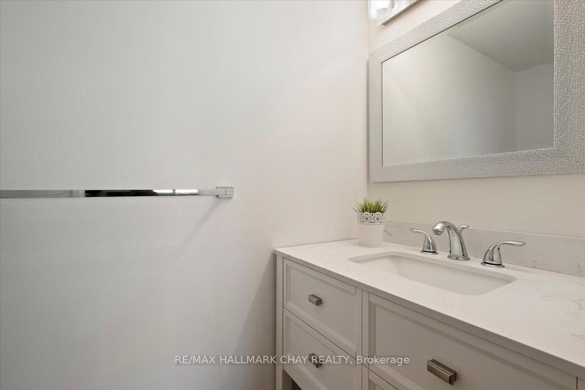Photo 46 of Unit 706, 414 Blake Street, Barrie, Codrington — HOMEH