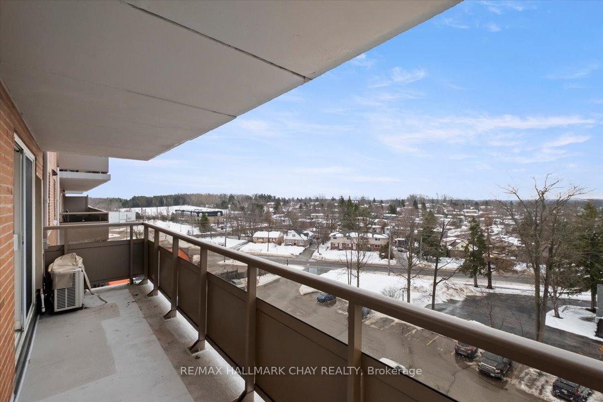 Photo 66 of Unit 706, 414 Blake Street, Barrie, Codrington — HOMEH