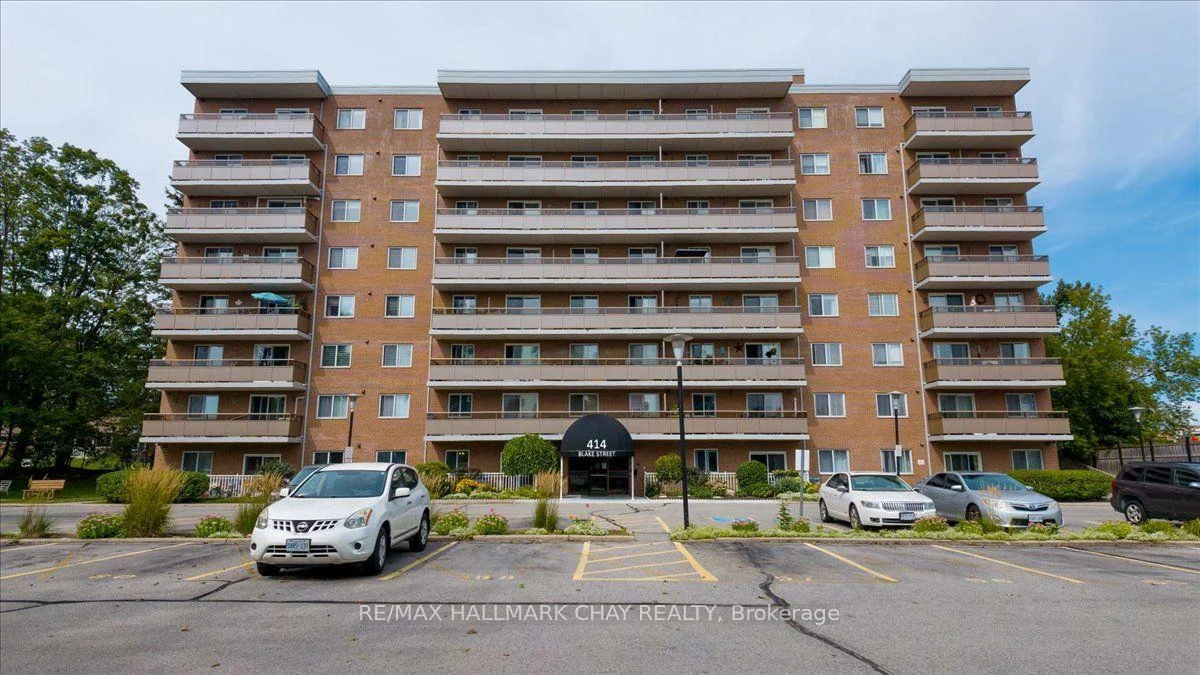 Photo 6 of Unit 706, 414 Blake Street, Barrie, Codrington — HOMEH
