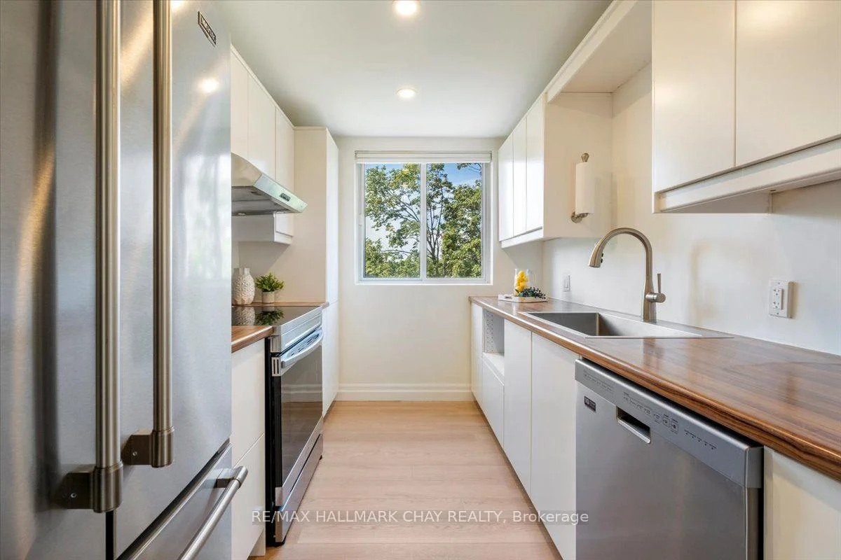Photo 40 of Unit 706, 414 Blake Street, Barrie, Codrington — HOMEH