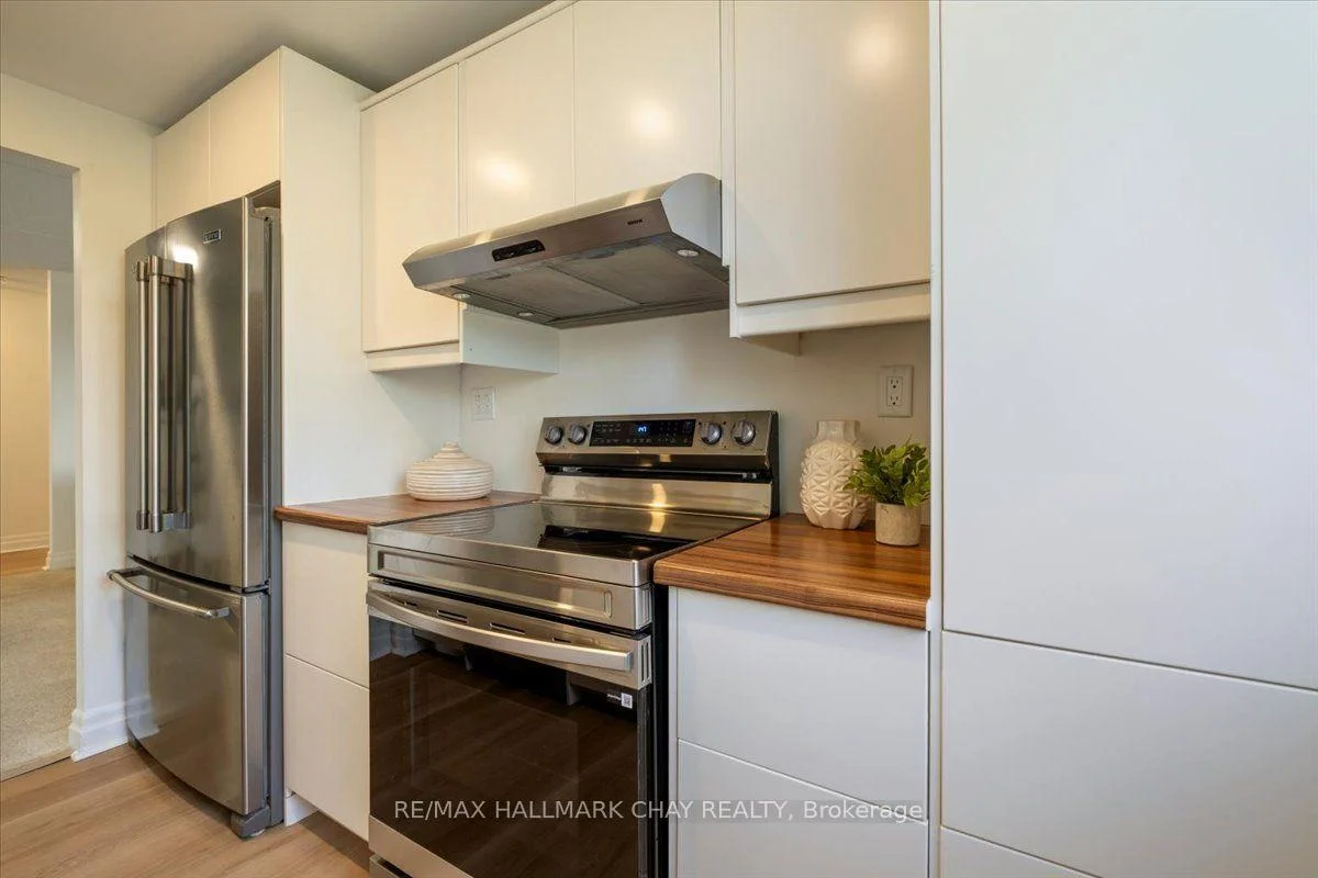 Photo 45 of Unit 706, 414 Blake Street, Barrie, Codrington — HOMEH