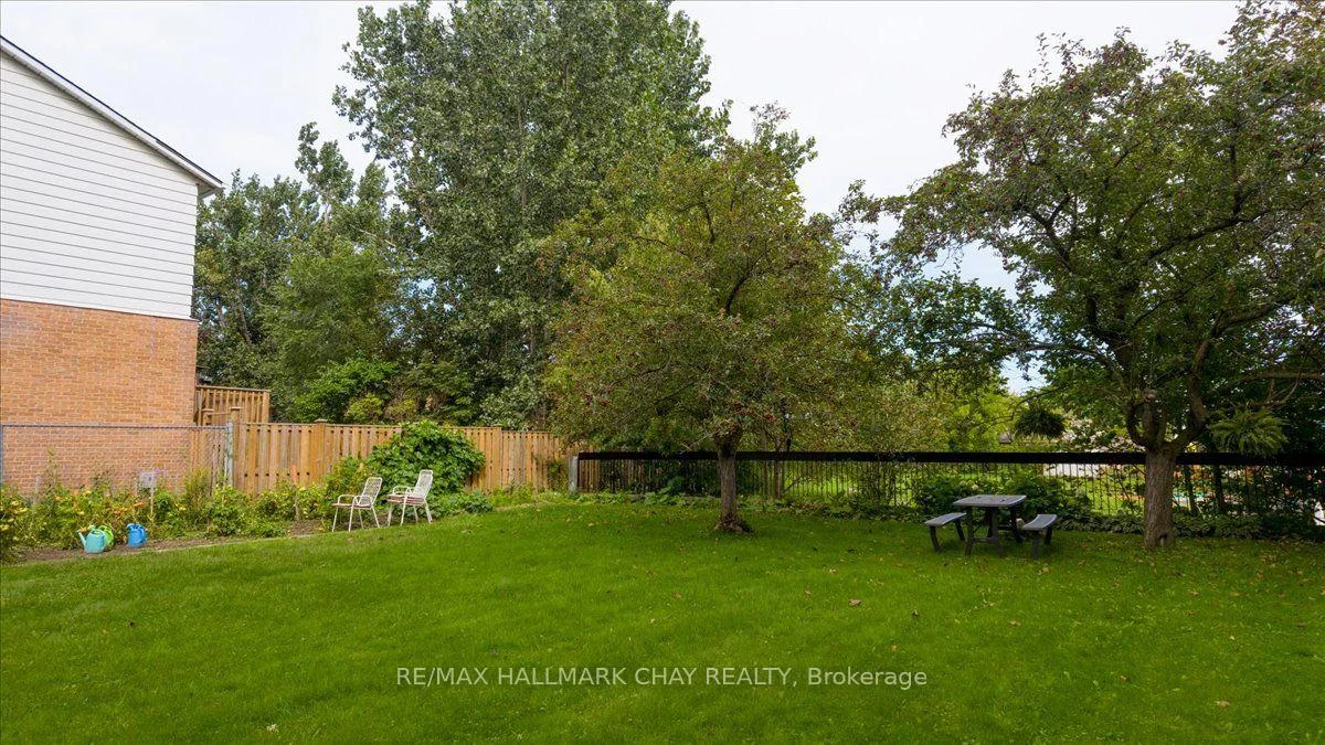 Photo 80 of Unit 706, 414 Blake Street, Barrie, Codrington — HOMEH
