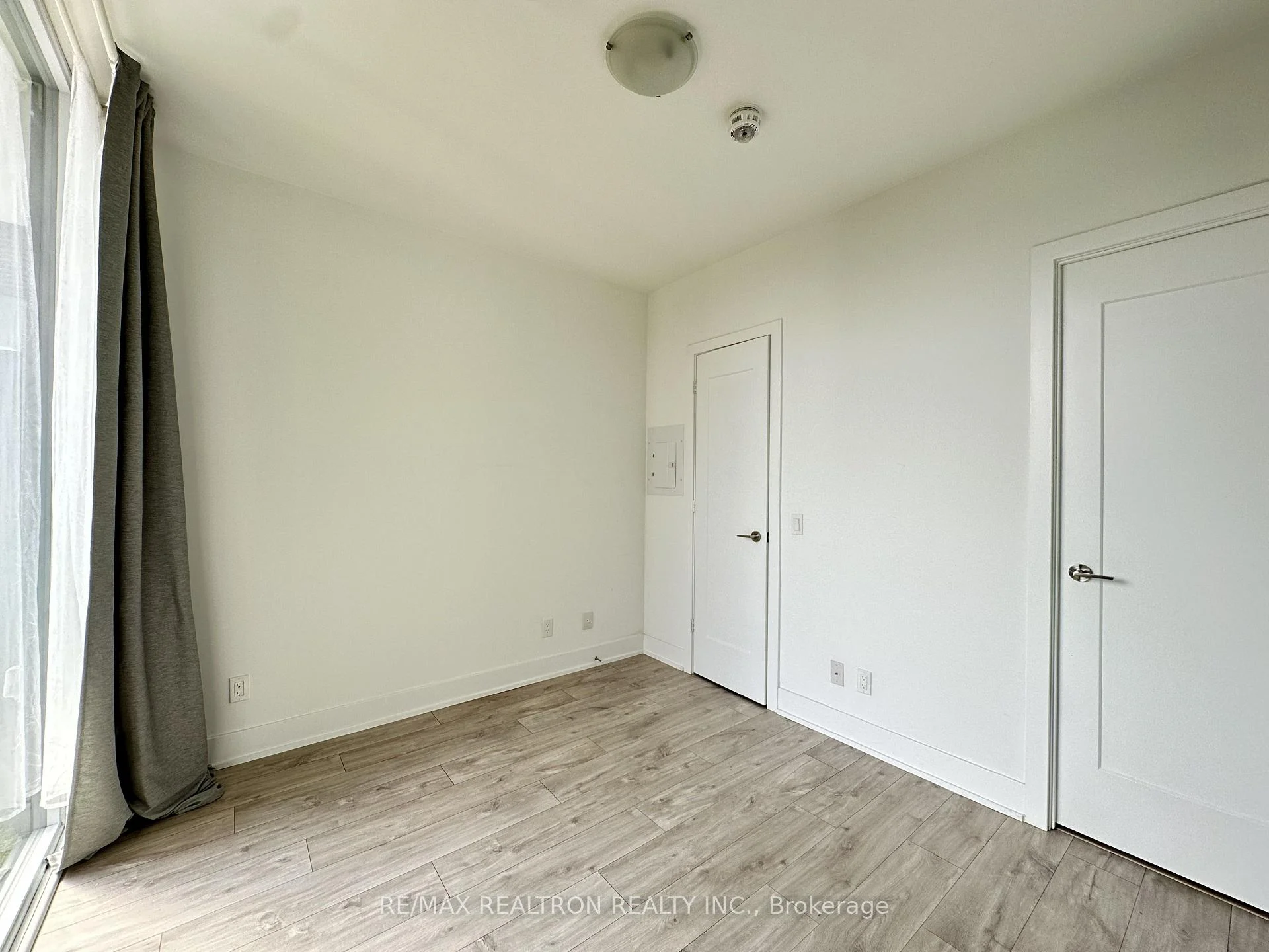 Photo 17 of Unit 528, 1 Belsize Drive, Toronto, Mount Pleasant West — HOMEH