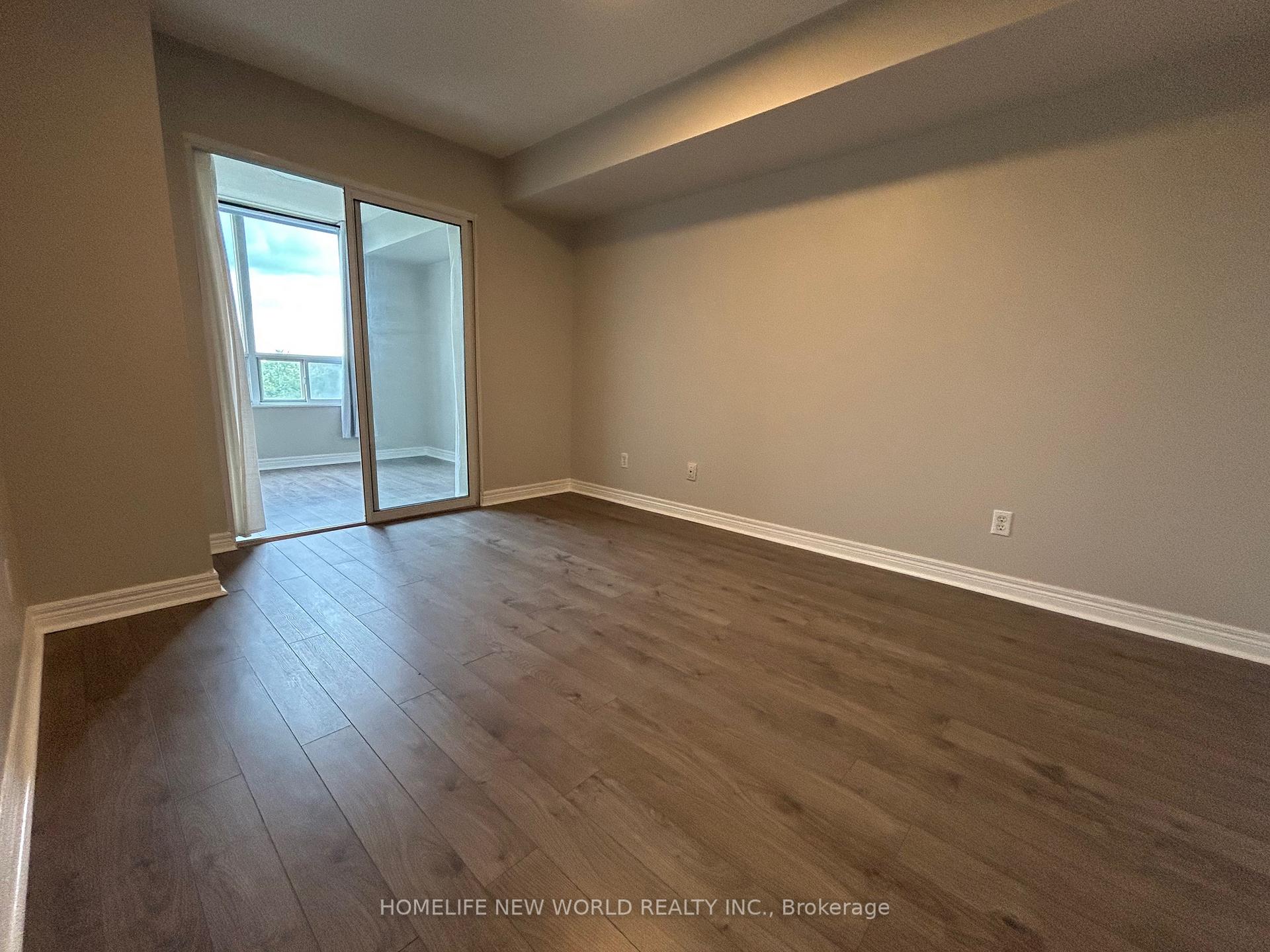 Photo 10 of Unit 710, 28 Empress Avenue, North York, Willowdale East — HOMEH