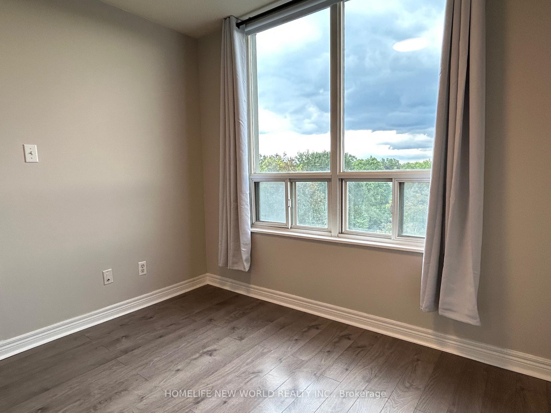 Photo 19 of Unit 710, 28 Empress Avenue, North York, Willowdale East — HOMEH