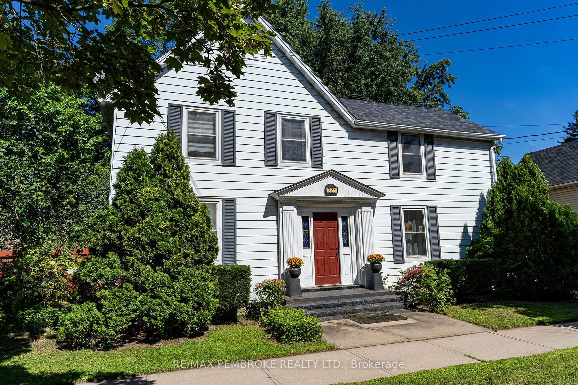Photo of 225 Mary Street