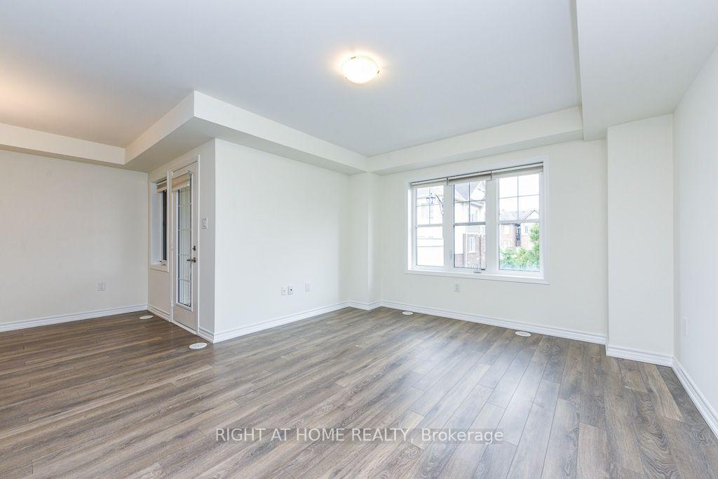Photo 16 of Unit 63, 1222 Rose Way, Milton, Cobban — HOMEH