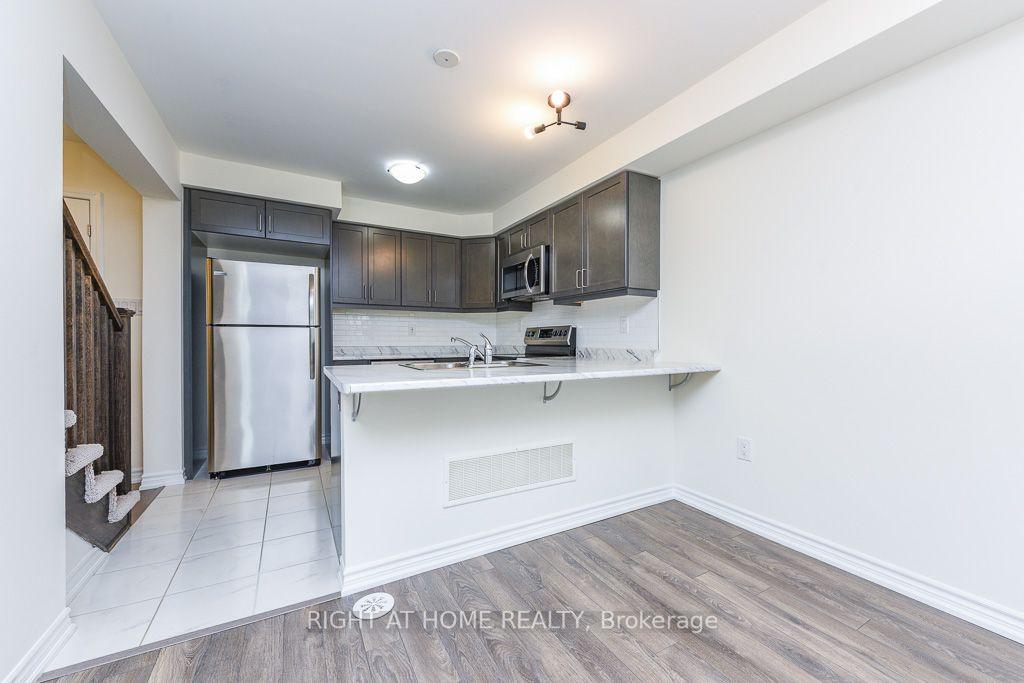 Photo 23 of Unit 63, 1222 Rose Way, Milton, Cobban — HOMEH
