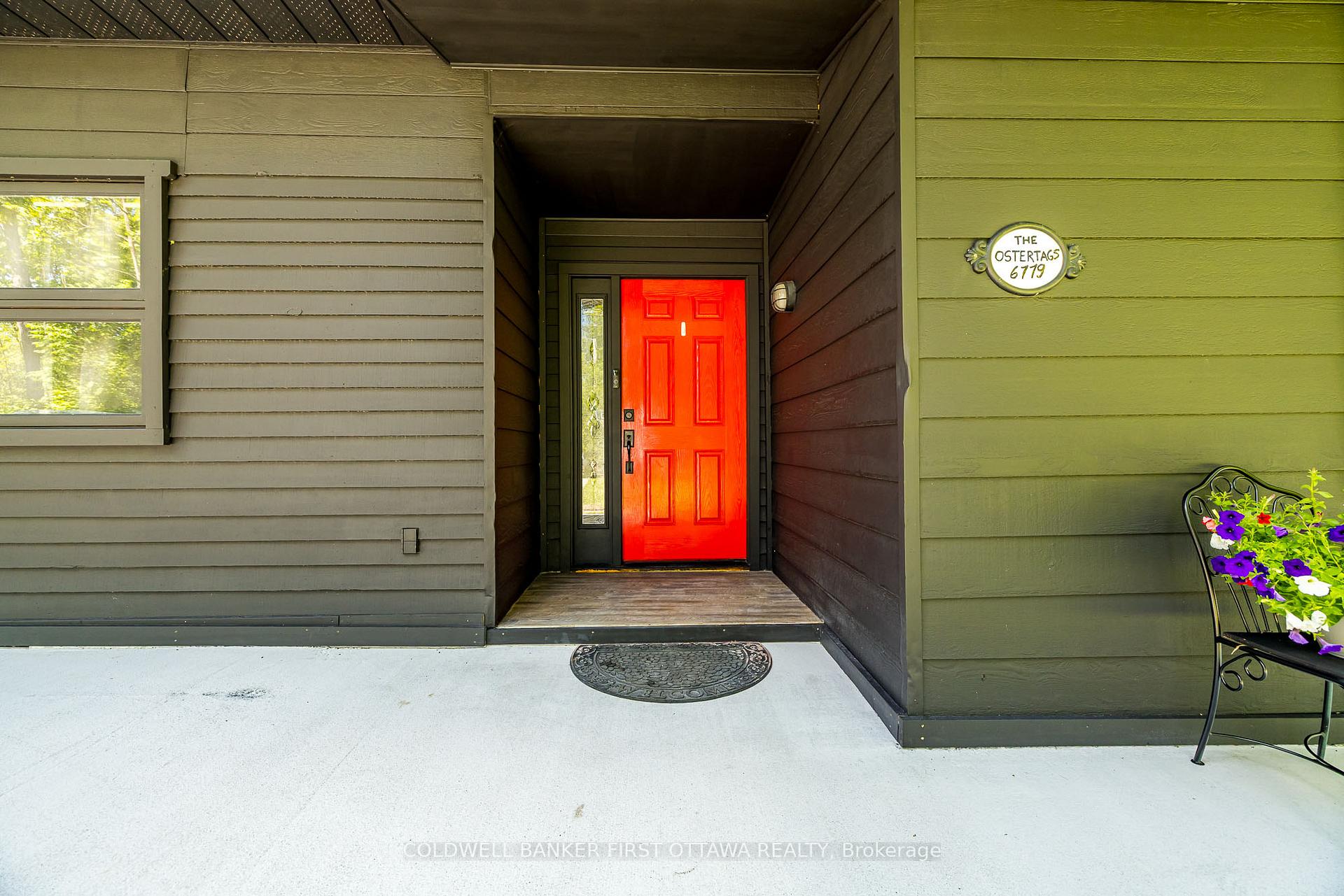 Photo 3 of 6779 Roger Stevens Drive, Montague, Montague Twp — HOMEH