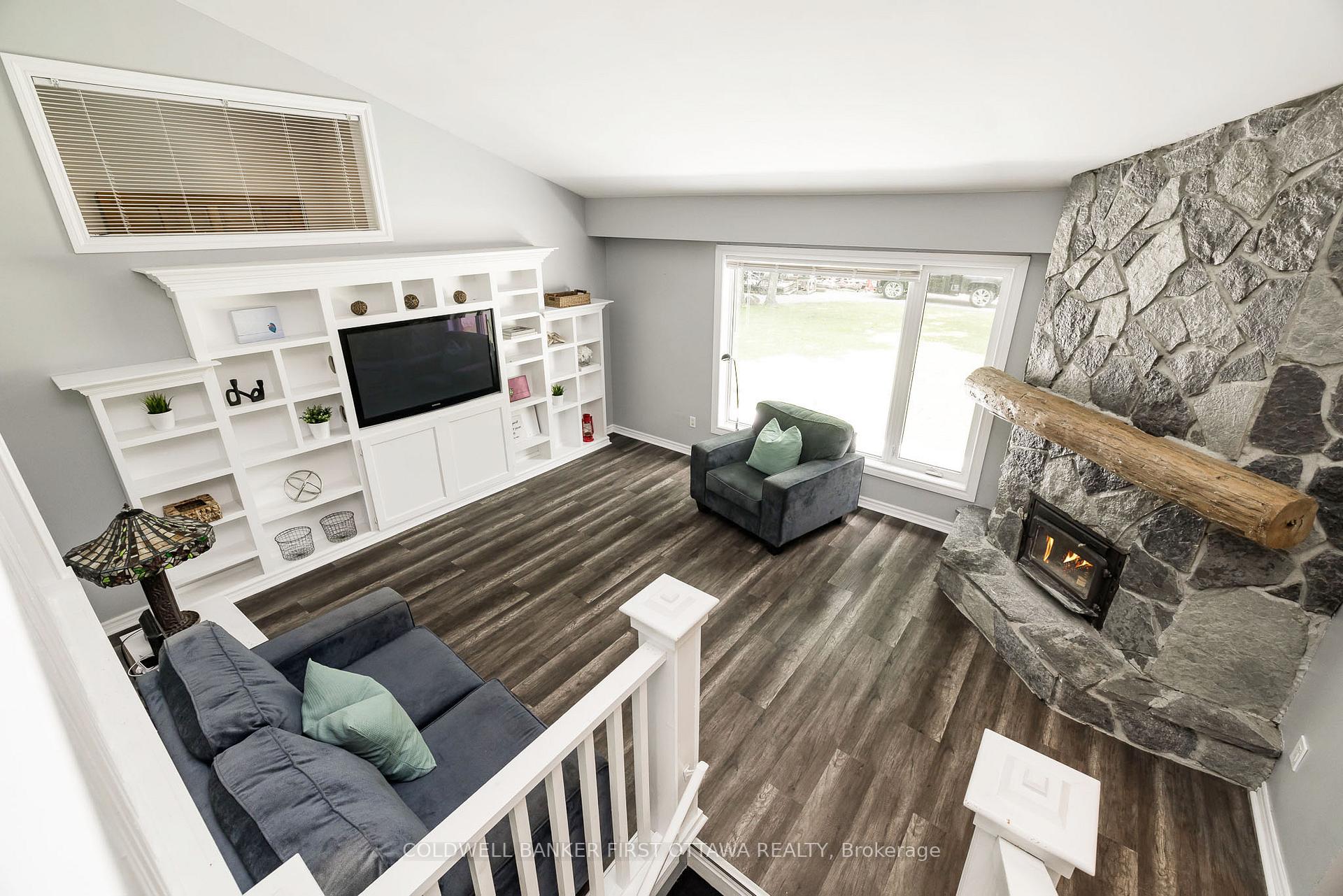 Photo 8 of 6779 Roger Stevens Drive, Montague, Montague Twp — HOMEH