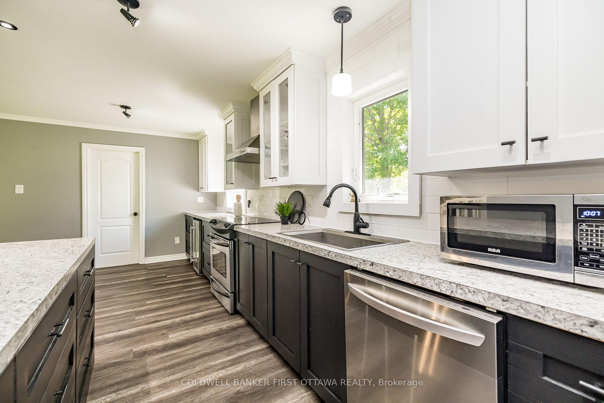 Photo 11 of 6779 Roger Stevens Drive, Montague, Montague Twp — HOMEH