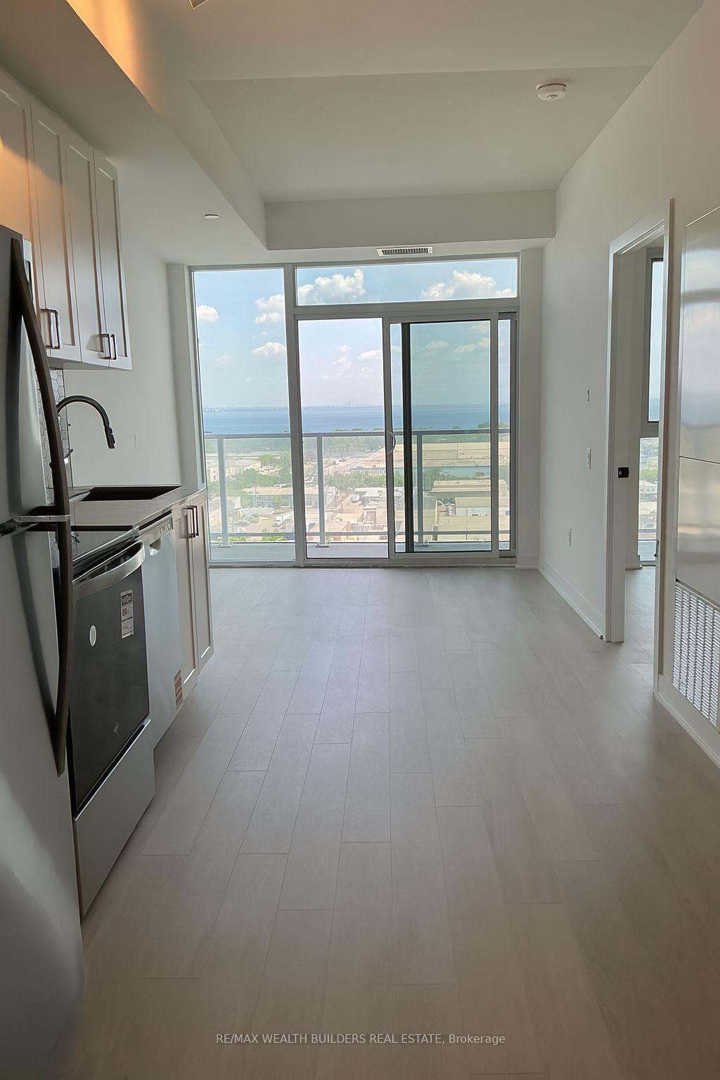 Photo 3 of Unit 1513, 2782 Barton Street E, Hamilton, Riverdale — HOMEH