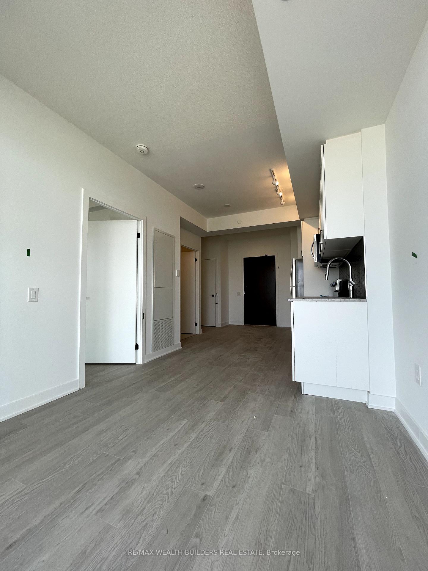 Photo 7 of Unit 1513, 2782 Barton Street E, Hamilton, Riverdale — HOMEH