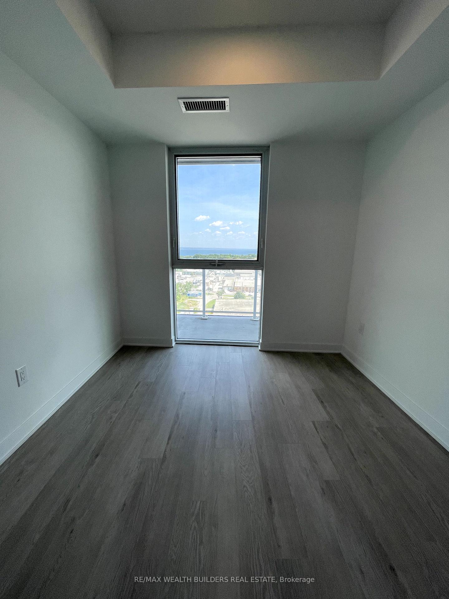 Photo 9 of Unit 1513, 2782 Barton Street E, Hamilton, Riverdale — HOMEH