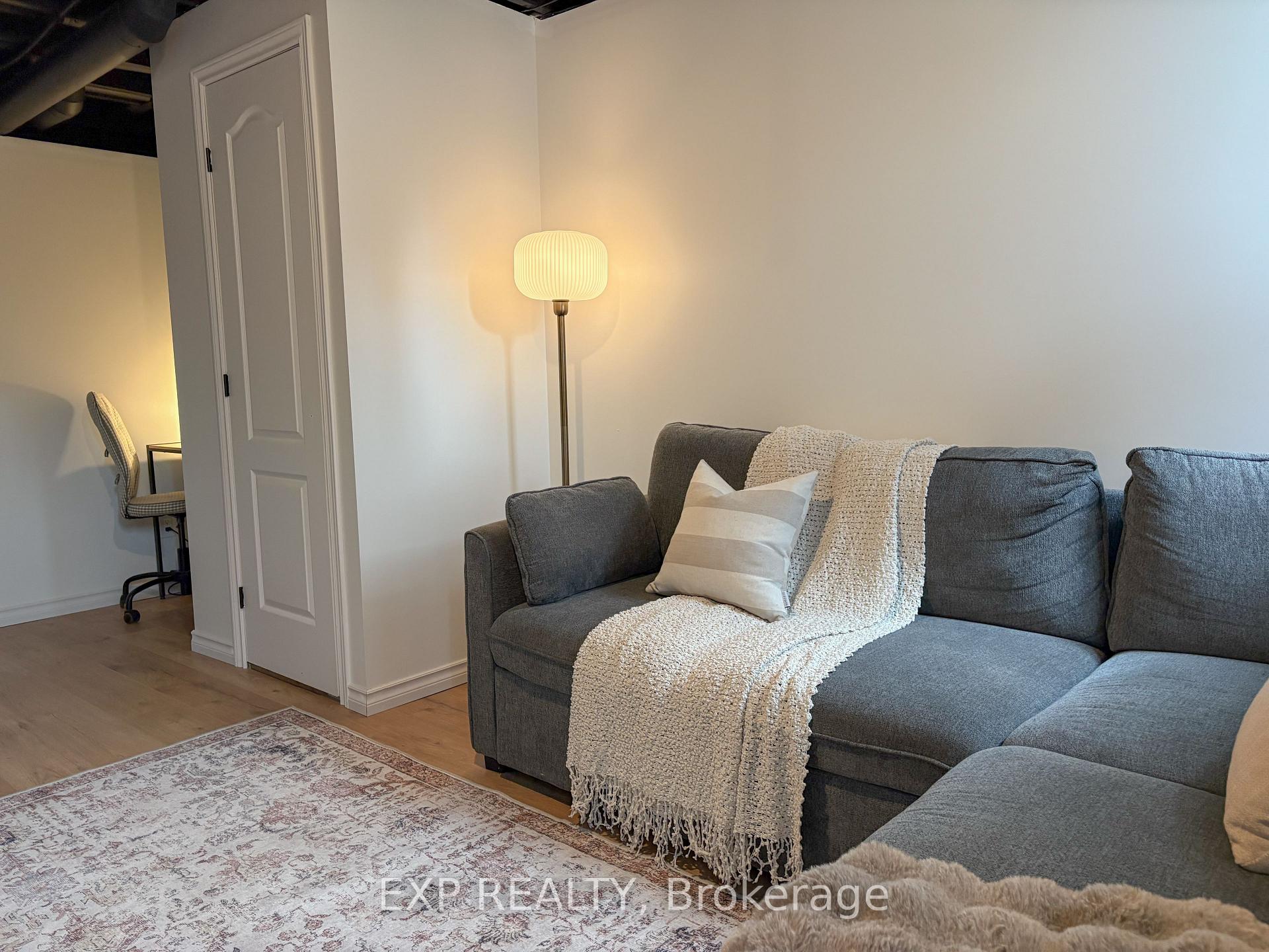 Photo 24 of 16 Crampton Drive, Carleton Place, Carleton Place — HOMEH