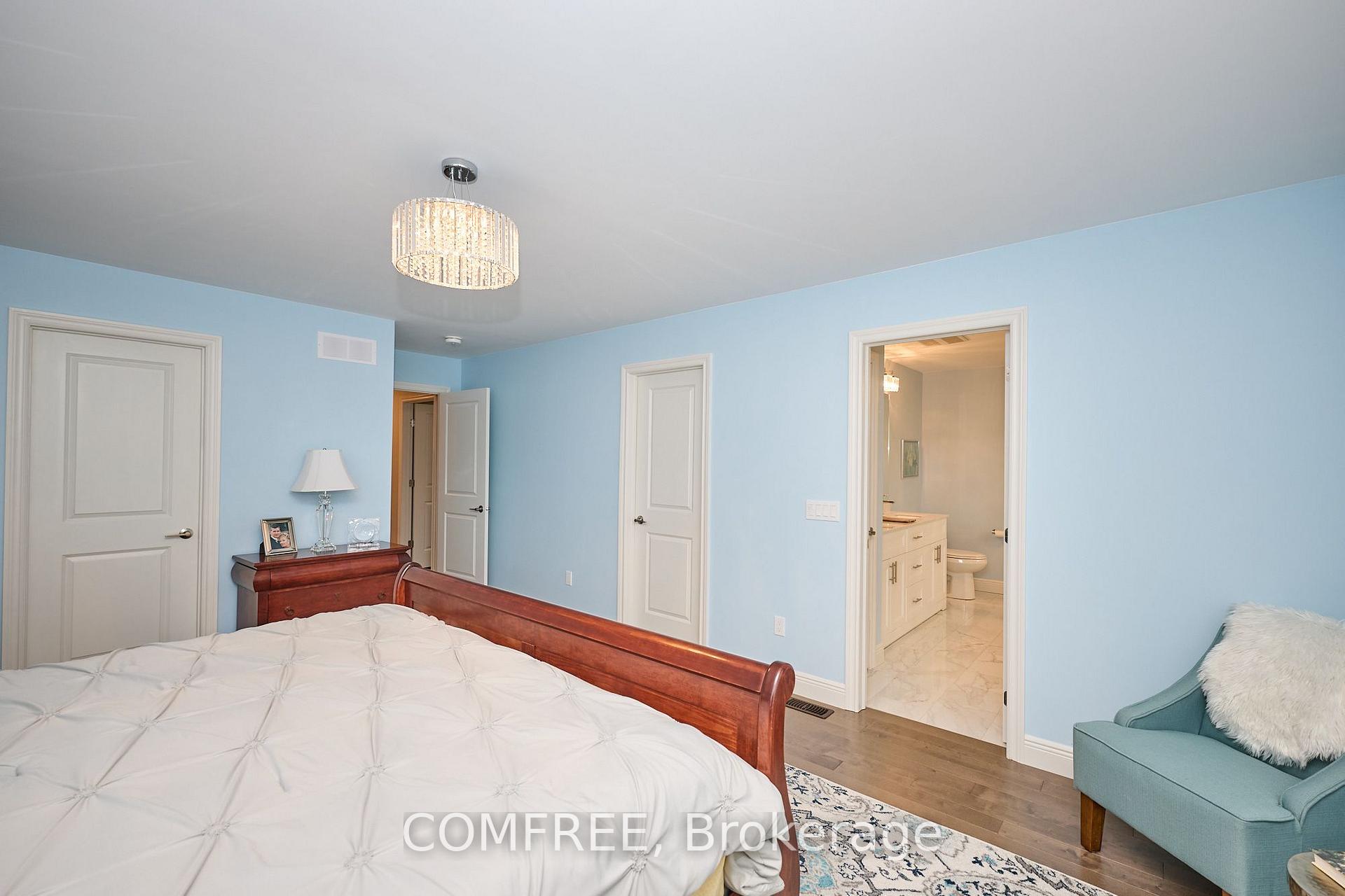 Photo 16 of 8880 Angie Drive, Niagara Falls, Forestview — HOMEH