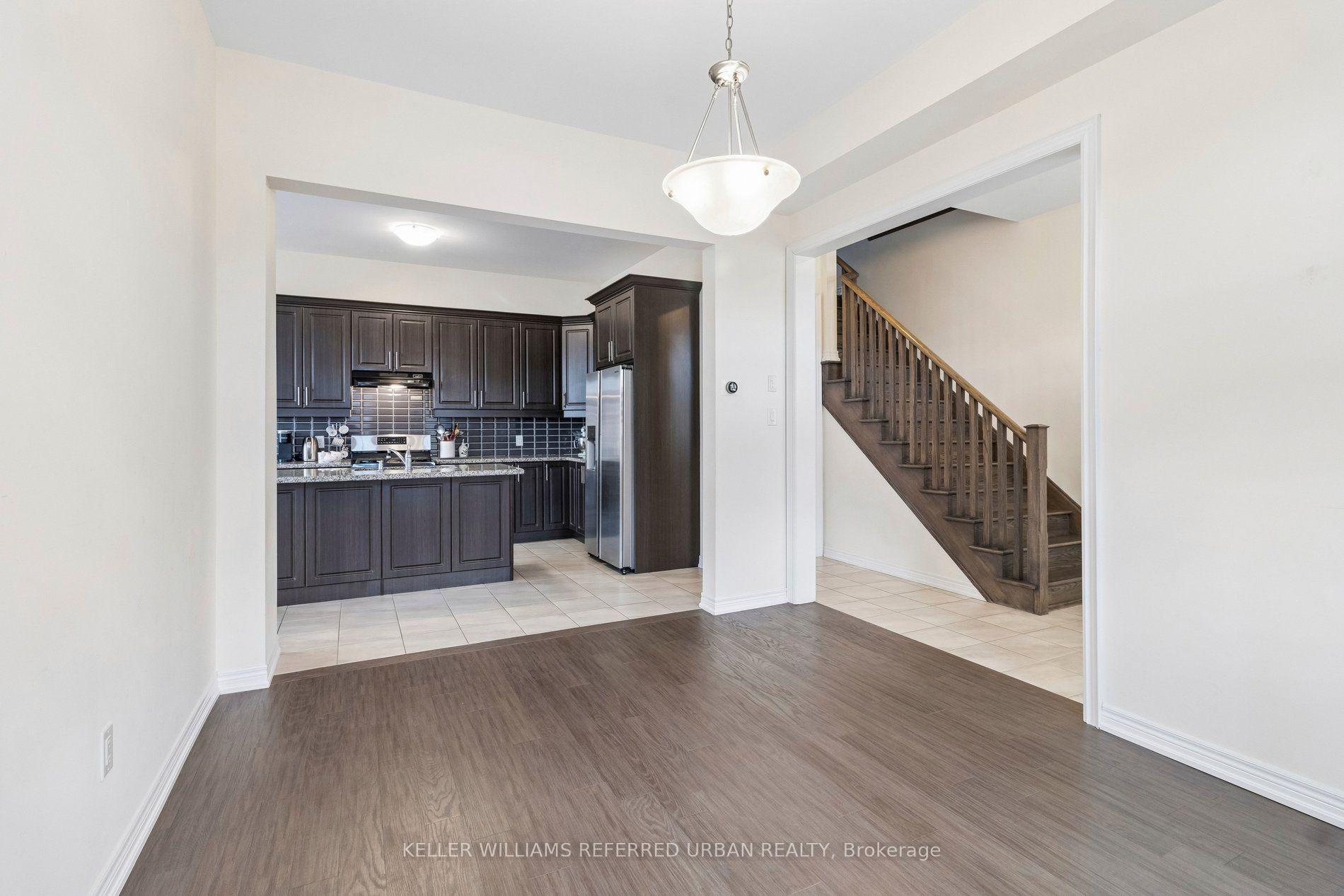 Photo 7 of 54 Leary Crescent, Richmond Hill, Westbrook — HOMEH