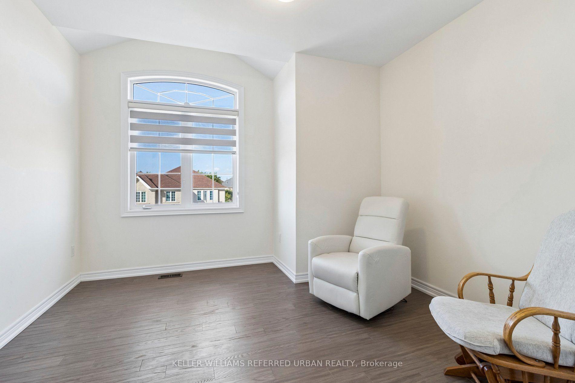 Photo 24 of 54 Leary Crescent, Richmond Hill, Westbrook — HOMEH