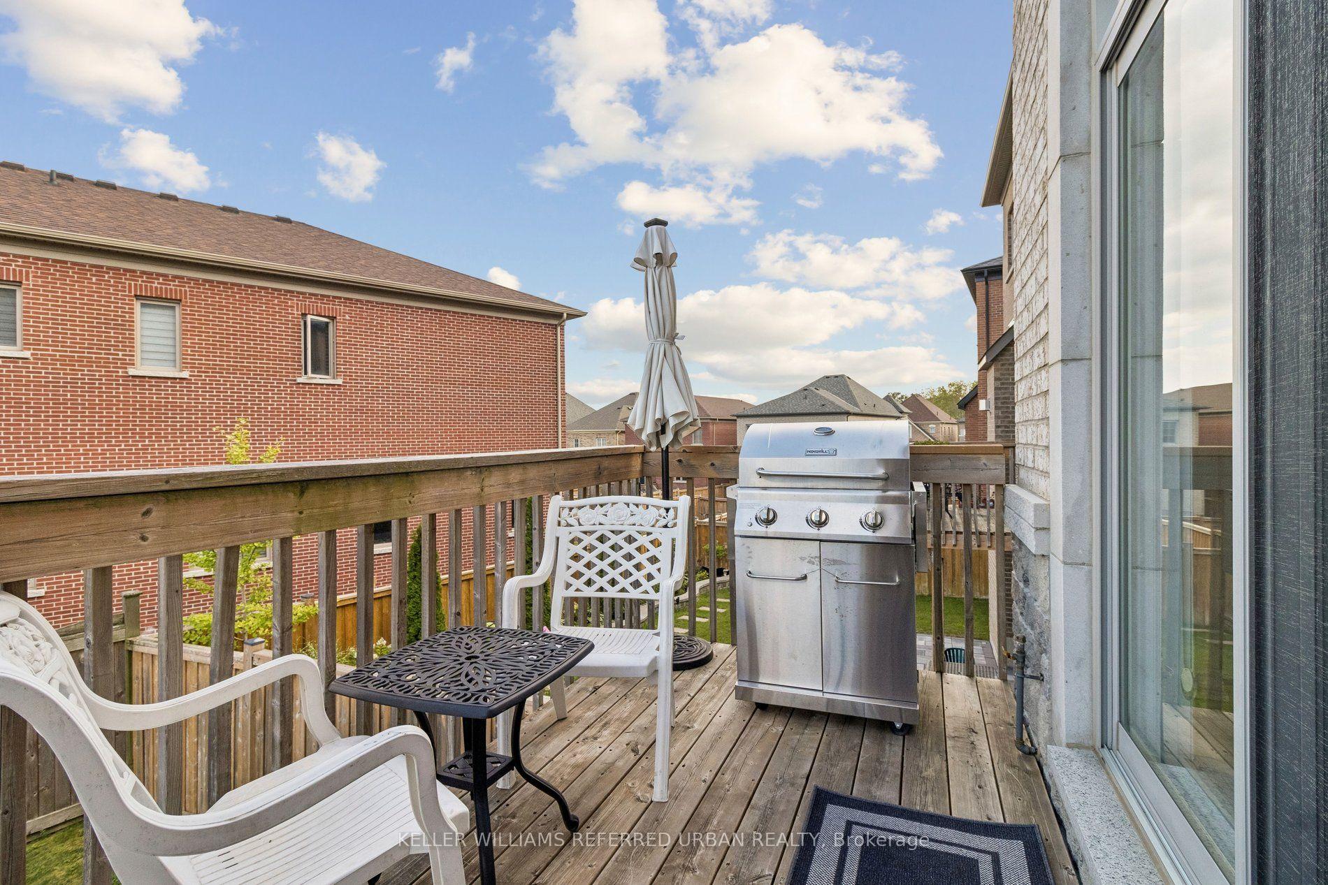 Photo 37 of 54 Leary Crescent, Richmond Hill, Westbrook — HOMEH