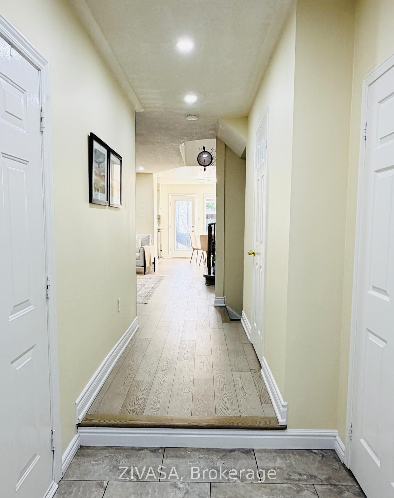 Photo 5 of 5191 Porter Street, Burlington, Uptown — HOMEH