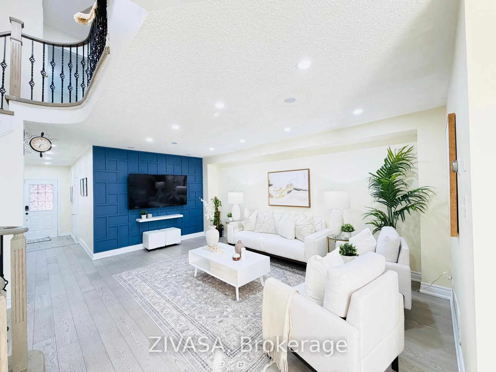 Photo 10 of 5191 Porter Street, Burlington, Uptown — HOMEH