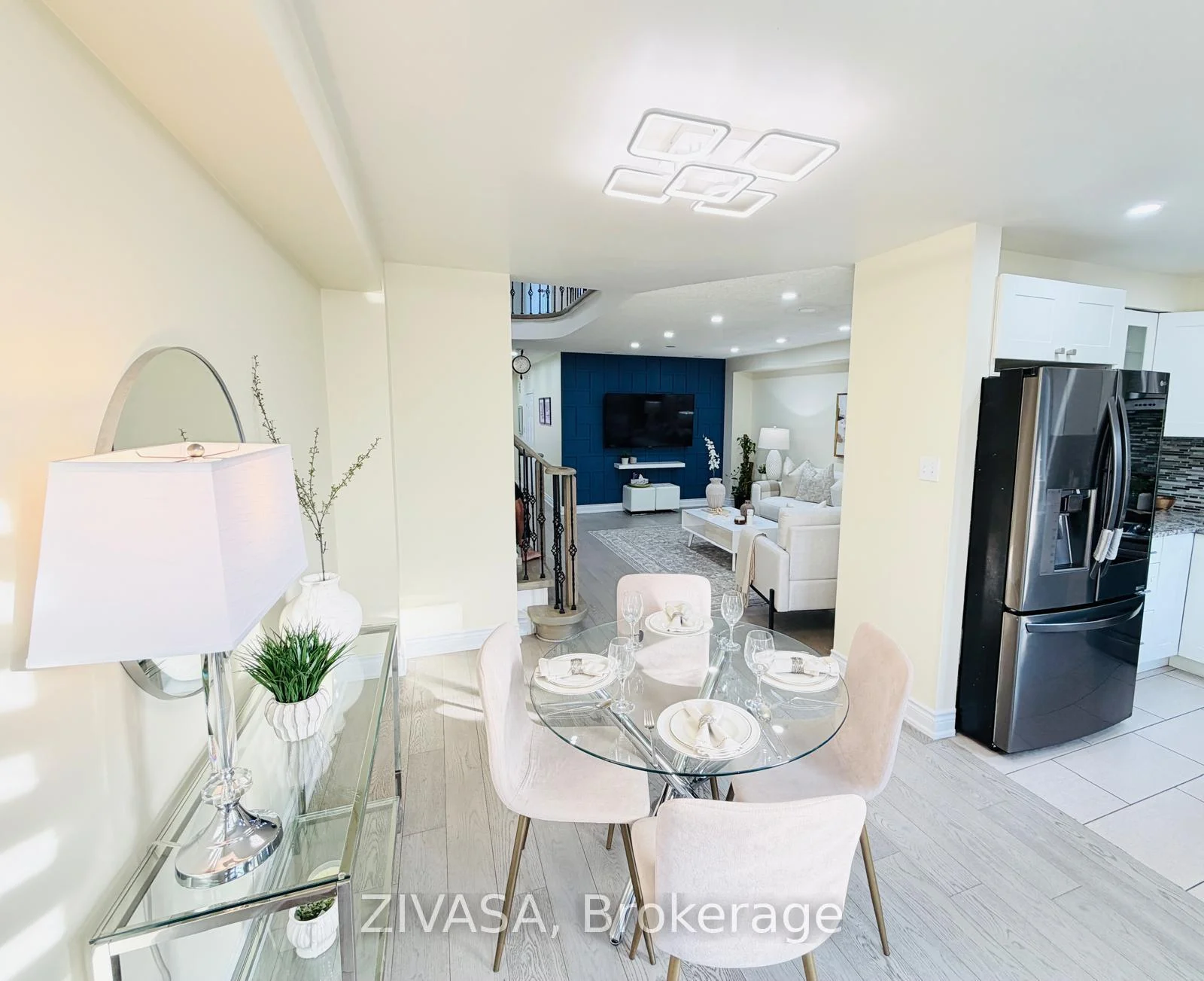 Photo 20 of 5191 Porter Street, Burlington, Uptown — HOMEH