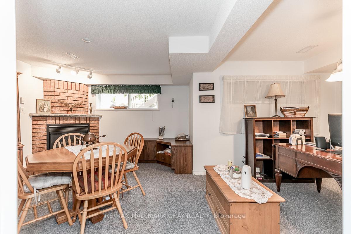 Photo 33 of Unit 5, 149 Riverview Road, New Tecumseth, Rural New Tecumseth — HOMEH