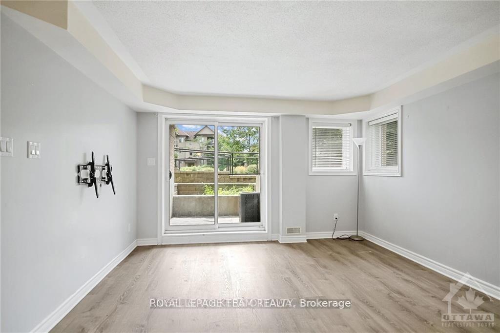 Photo 7 of Unit #2, 46 Barnstone Drive, Ottawa, Barrhaven East — HOMEH