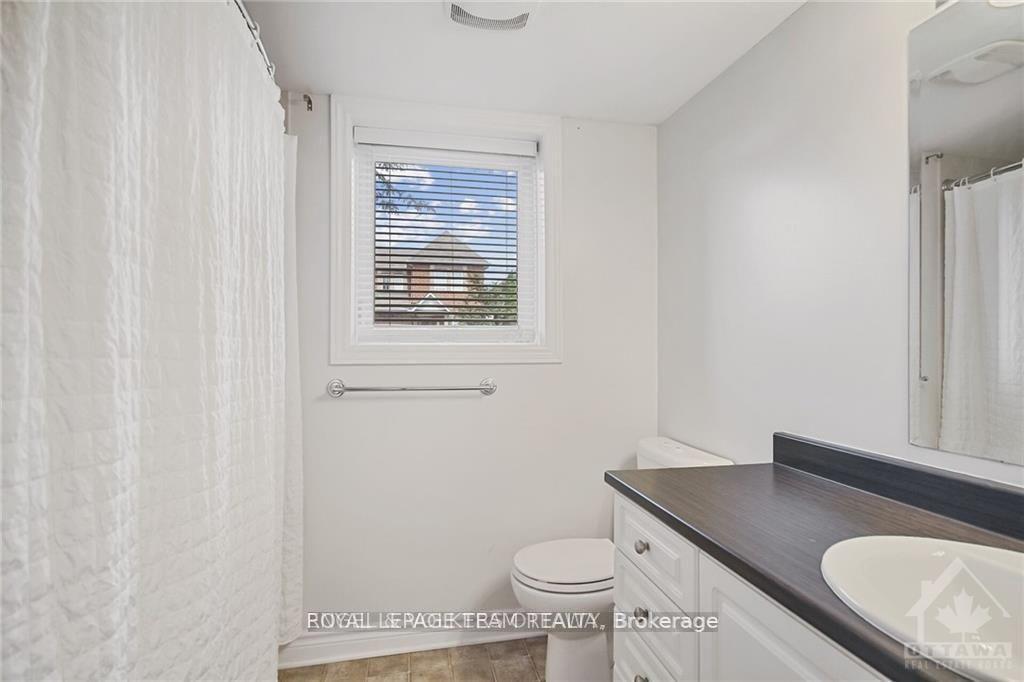 Photo 15 of Unit #2, 46 Barnstone Drive, Ottawa, Barrhaven East — HOMEH