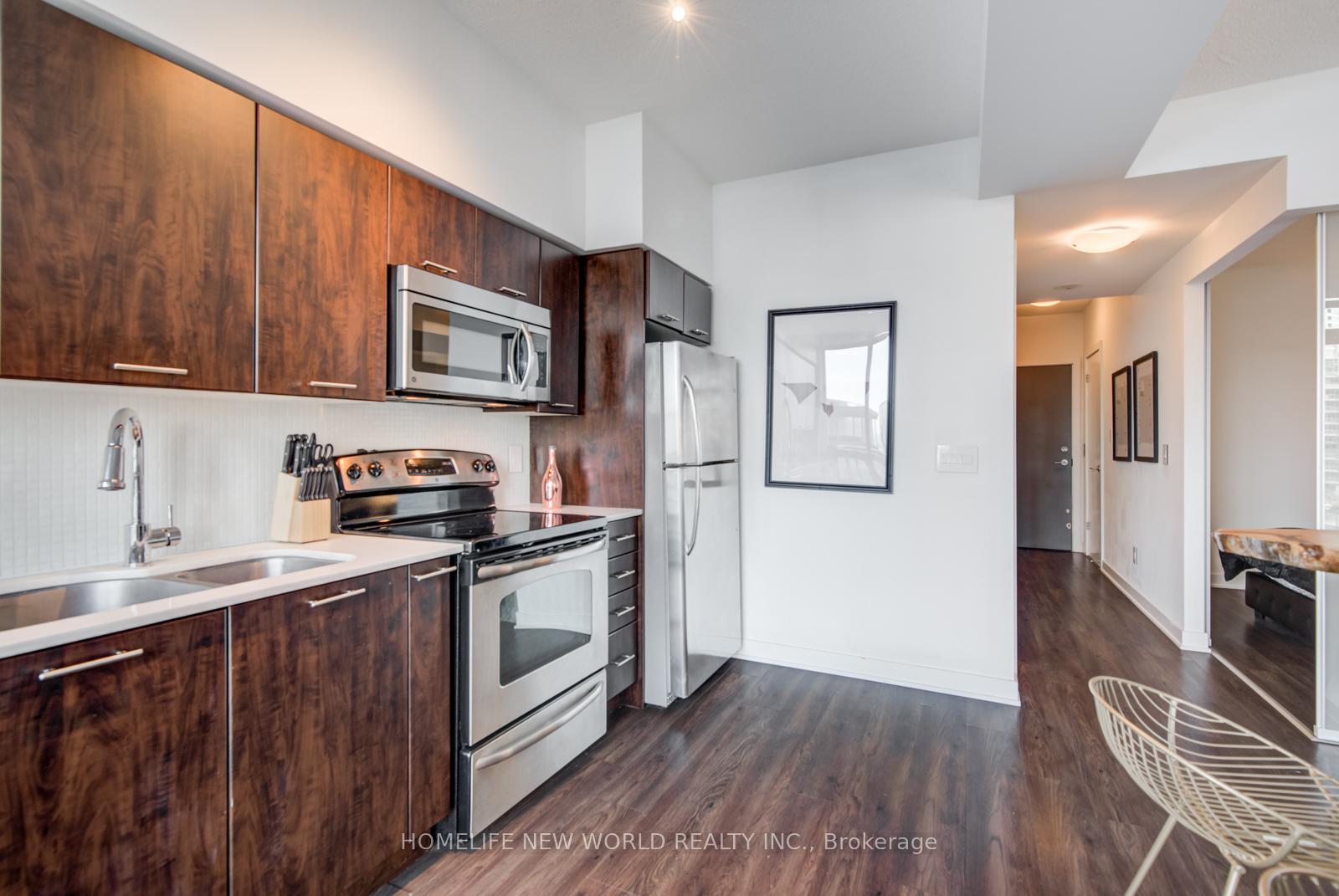 Photo 9 of Unit 1012, 169 Fort York Boulevard, Toronto, Waterfront Communities — HOMEH